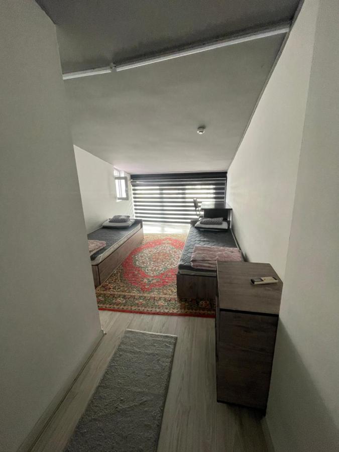 Hostelpoint Tasjkent Exteriör bild